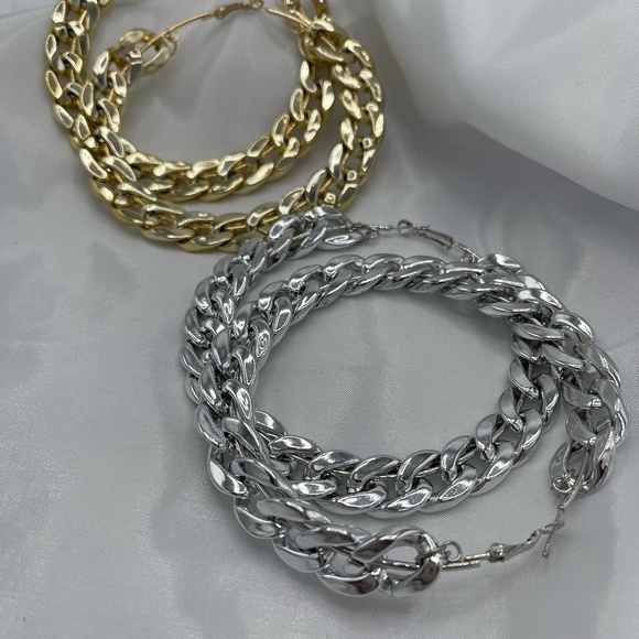 Huge Gold/Silver Curb Chain Hoop Earring, Light Weight - Picture 2 of 4